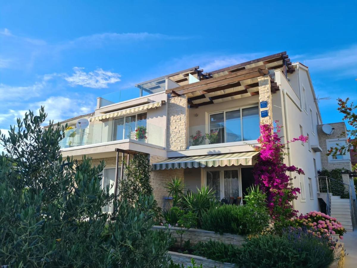 The Tribunj Suites Εξωτερικό φωτογραφία