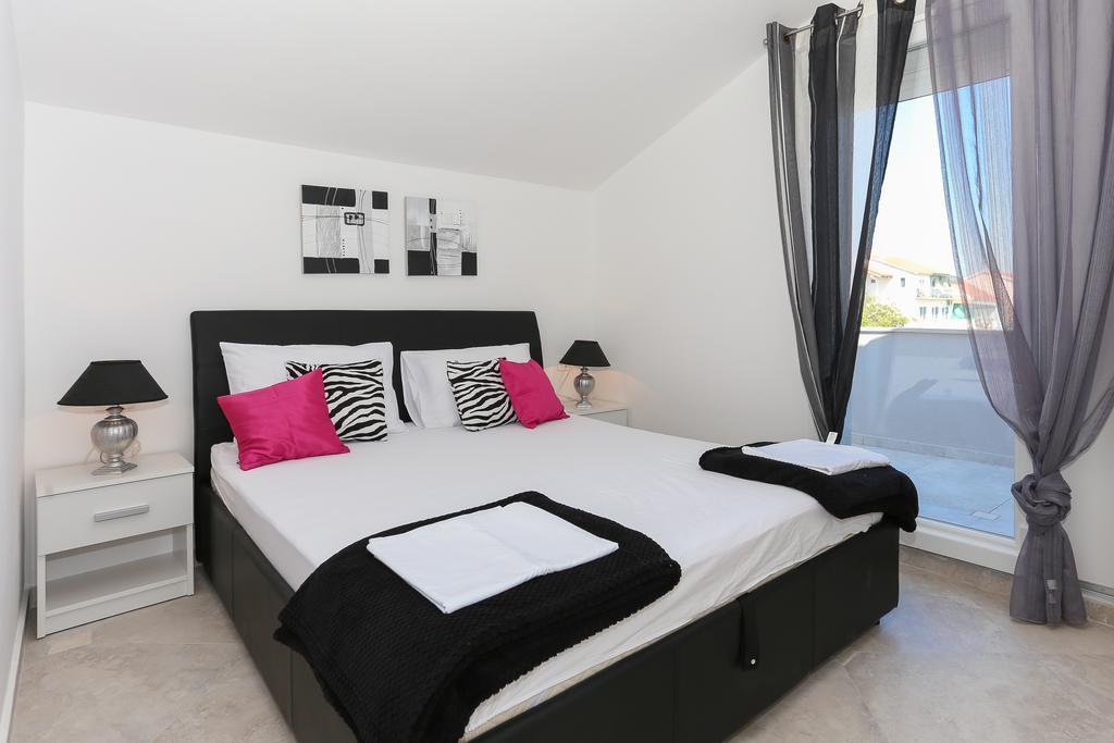 The Tribunj Suites Εξωτερικό φωτογραφία