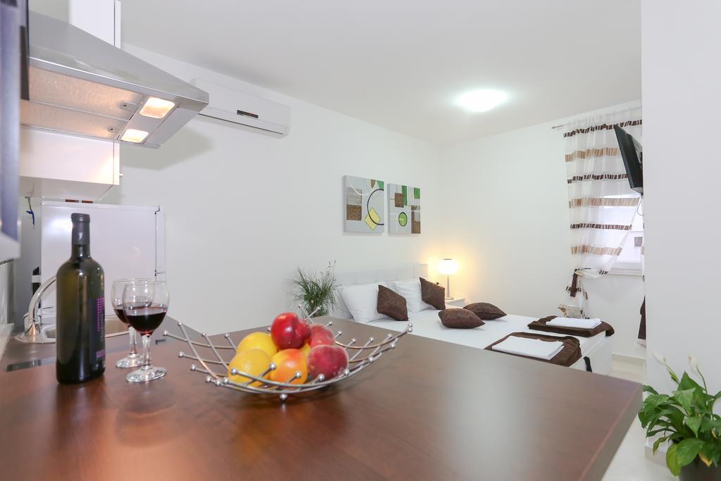 The Tribunj Suites Εξωτερικό φωτογραφία
