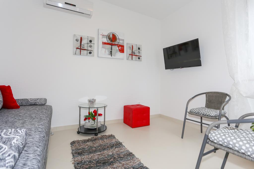 The Tribunj Suites Εξωτερικό φωτογραφία